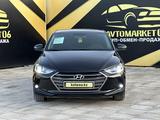 Hyundai Elantra 2018 года за 9 900 000 тг. в Атырау – фото 3