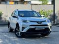 Toyota RAV4 2016 годаүшін11 900 000 тг. в Актобе – фото 4