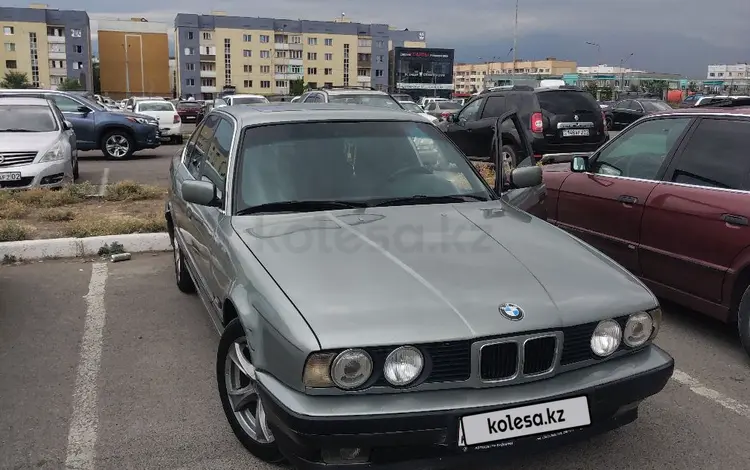 BMW 520 1990 года за 2 300 000 тг. в Алматы