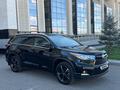Toyota Highlander 2014 года за 13 900 000 тг. в Алматы – фото 2