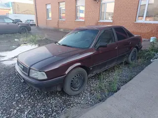 Audi 80