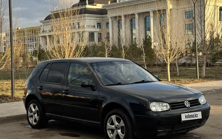 Volkswagen Golf 1999 года за 2 100 000 тг. в Астана