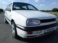 Volkswagen Golf 1993 годаүшін1 650 000 тг. в Тараз