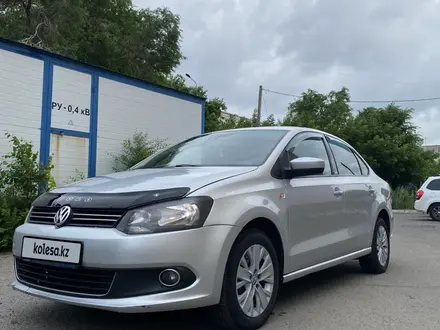 Volkswagen Polo 2014 года за 4 100 000 тг. в Павлодар – фото 2