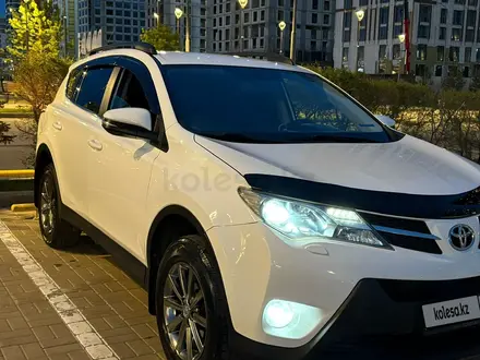 Toyota RAV4 2015 года за 10 000 000 тг. в Алматы – фото 2