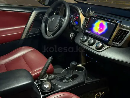 Toyota RAV4 2015 года за 10 000 000 тг. в Алматы – фото 6