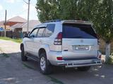 Toyota Land Cruiser Prado 2004 года за 7 500 000 тг. в Актобе – фото 2