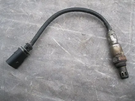 Лямбда зонд (кислородный датчик) на Volkswagen за 13 100 тг. в Астана – фото 6