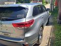 Toyota Highlander 2018 года за 16 500 000 тг. в Алматы – фото 4