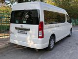 Toyota Hiace 2019 года за 21 000 000 тг. в Атырау – фото 2