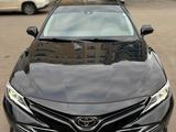 Toyota Camry 2018 года за 11 500 000 тг. в Астана