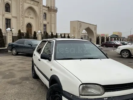 Volkswagen Golf 1997 года за 600 000 тг. в Шиели – фото 2