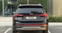 Hyundai Santa Fe 2021 года за 13 700 000 тг. в Астана – фото 2