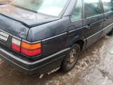 Volkswagen Passat 1991 годаүшін1 750 000 тг. в Лисаковск – фото 2