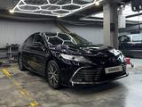 Toyota Camry 2021 годаfor17 000 000 тг. в Алматы