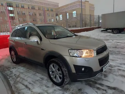 Chevrolet Captiva 2013 года за 8 300 000 тг. в Астана – фото 2