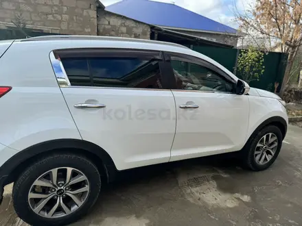 Kia Sportage 2014 года за 8 000 000 тг. в Атырау – фото 2