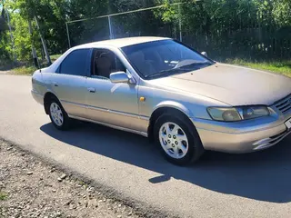 Toyota Camry, 1997