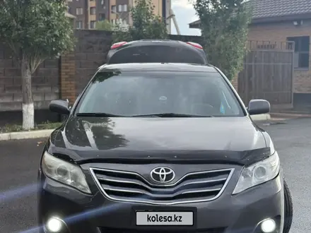 Toyota Camry 2010 года за 4 600 000 тг. в Атырау – фото 3