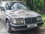 Mercedes-Benz E 200 1990 года за 1 700 000 тг. в Алматы – фото 2