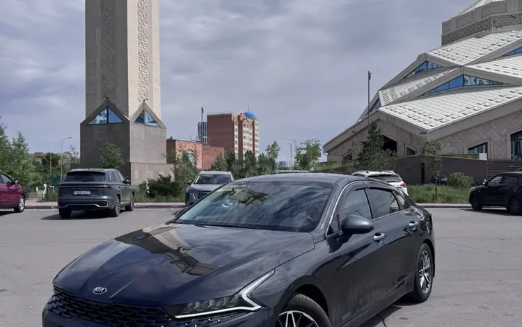 Kia K5 2021 года за 12 500 000 тг. в Астана