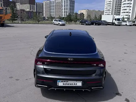 Kia K5 2021 года за 12 500 000 тг. в Астана – фото 17