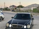 Mercedes-Benz E 320 2002 года за 5 200 000 тг. в Жанаозен – фото 2