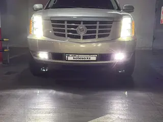 Cadillac Escalade, 2008