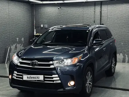 Toyota Highlander 2019 года за 18 000 000 тг. в Алматы – фото 6