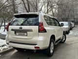 Toyota Land Cruiser Prado 2023 года за 29 500 000 тг. в Алматы – фото 3