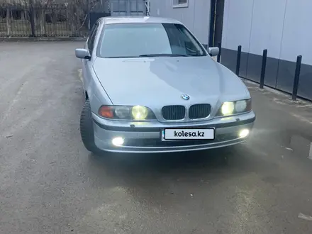 BMW 523 1996 года за 2 800 000 тг. в Астана