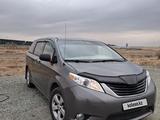 Toyota Sienna 2012 года за 9 300 000 тг. в Костанай – фото 2