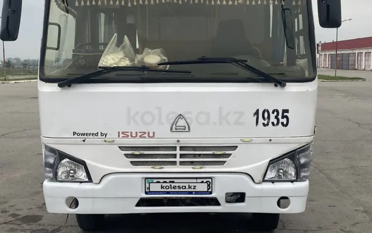 Isuzu 2012 года за 5 000 000 тг. в Аягоз