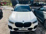 BMW X5 2021 года за 50 000 000 тг. в Алматы – фото 2