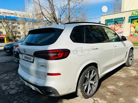 BMW X5 2021 года за 50 000 000 тг. в Алматы – фото 3