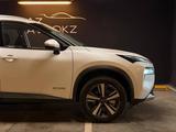Nissan X-Trail SE+ (4WD) 2025 годаfor12 450 000 тг. в Алматы – фото 5