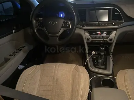 Hyundai Elantra 2017 года за 6 800 000 тг. в Алматы – фото 10