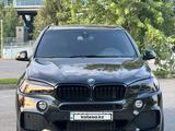 BMW X5 2016 года за 19 400 000 тг. в Алматы – фото 5