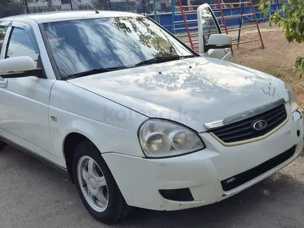 ВАЗ (Lada) Priora 2172 2013 года за 2 000 000 тг. в Уральск – фото 2