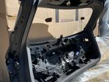 Дверь багажника Highlander 2020 за 670 000 тг. в Алматы – фото 4