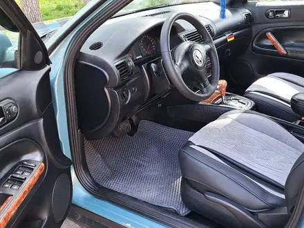 Volkswagen Passat 1999 года за 2 000 000 тг. в Алматы – фото 9