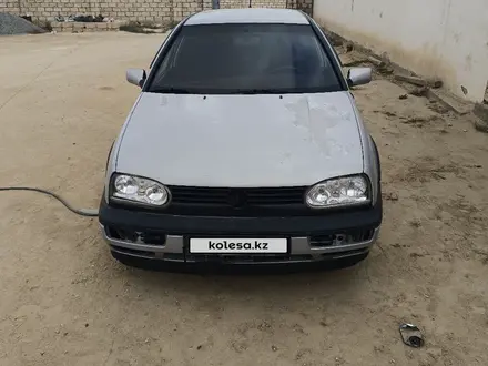 Volkswagen Golf 1994 года за 1 200 000 тг. в Жанаозен – фото 6