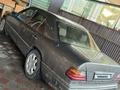 Mercedes-Benz E 220 1993 года за 1 600 000 тг. в Алматы – фото 5