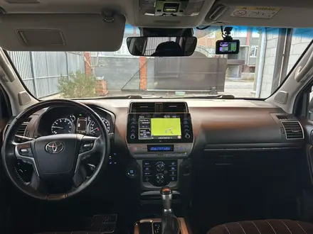 Toyota Land Cruiser Prado 2021 года за 35 000 000 тг. в Актобе – фото 4