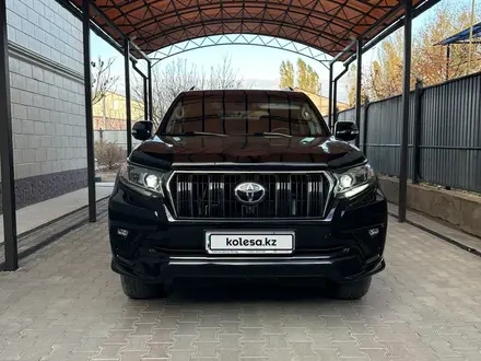 Toyota Land Cruiser Prado 2021 года за 35 000 000 тг. в Актобе
