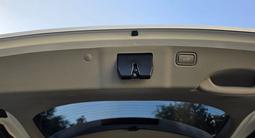Kia Carnival 2018 года за 11 400 000 тг. в Шымкент – фото 4