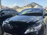 Toyota Camry 2011 года за 7 550 000 тг. в Тараз – фото 2