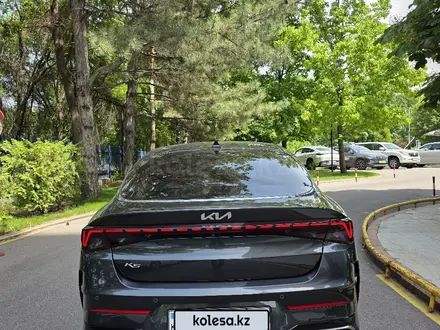 Kia K5 2021 года за 12 000 000 тг. в Алматы – фото 4