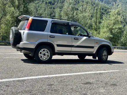 Honda CR-V 1997 года за 3 600 000 тг. в Алматы – фото 6