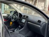 Volkswagen Golf 2010 года за 4 000 000 тг. в Атырау – фото 2